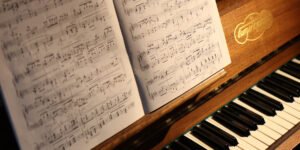 Full course, Coming soon home piano tutor program bg.jpg